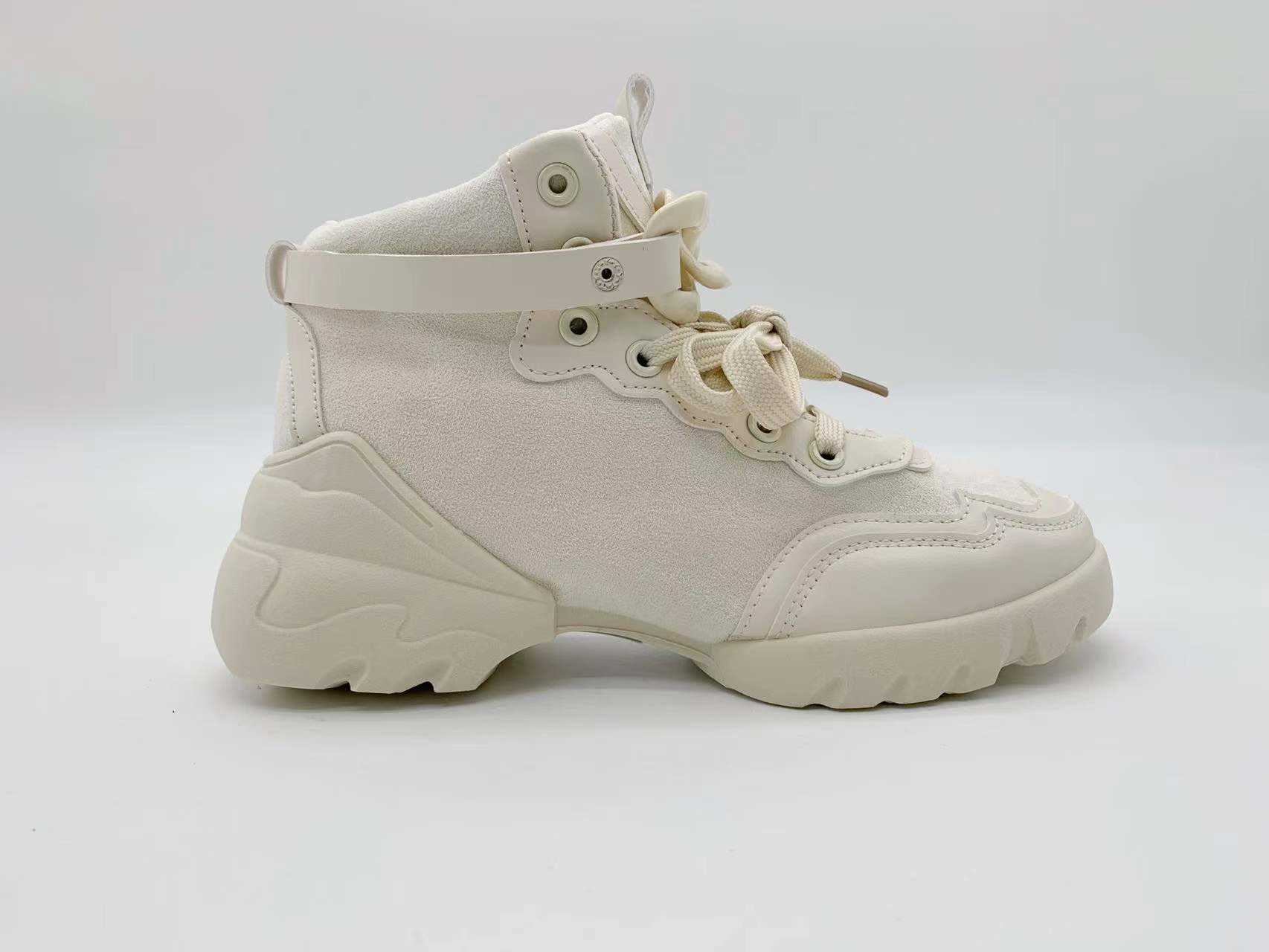 LA219 BEIGE