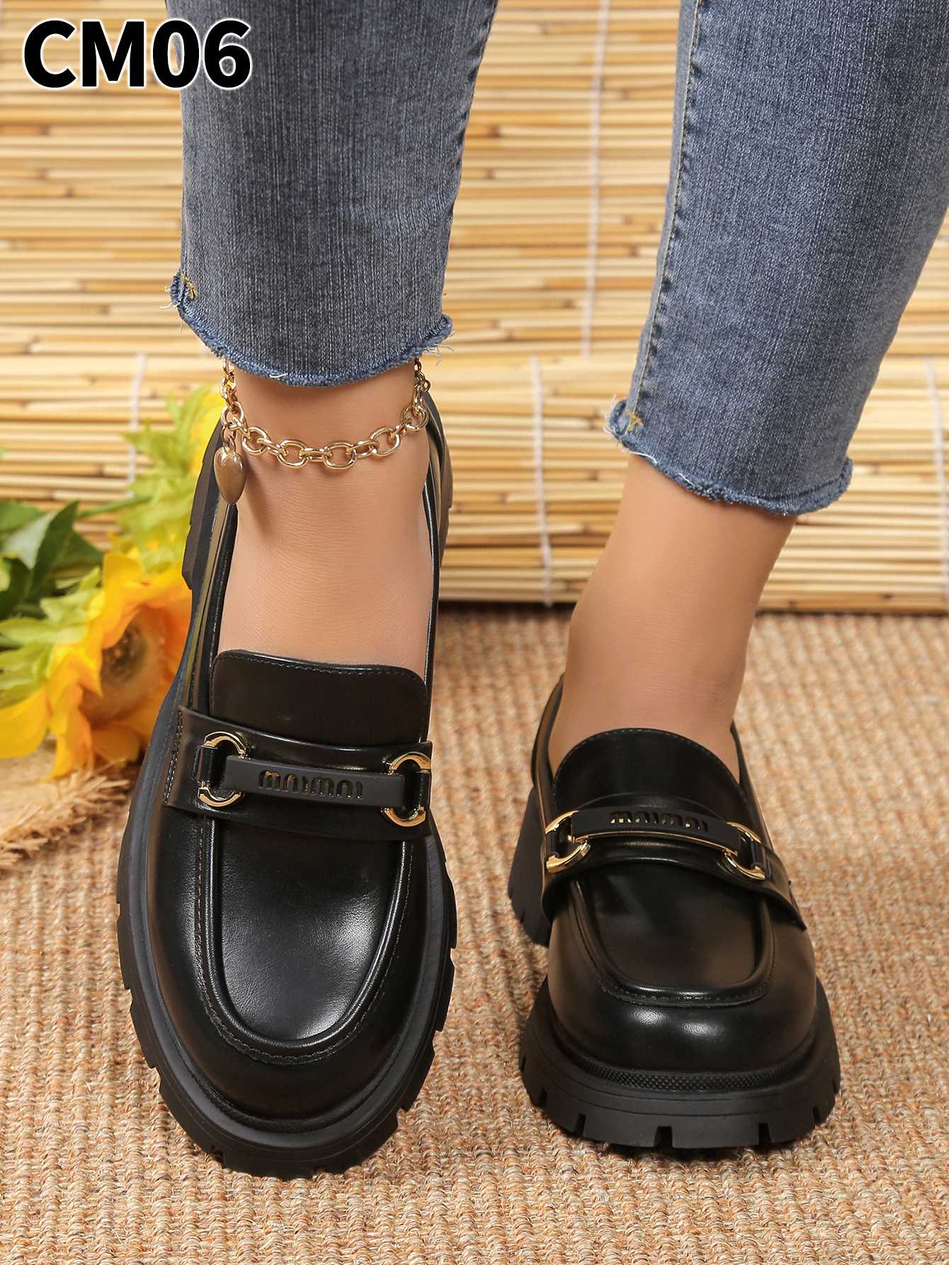 CM06 BLACK