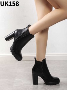 UK158 BLACK