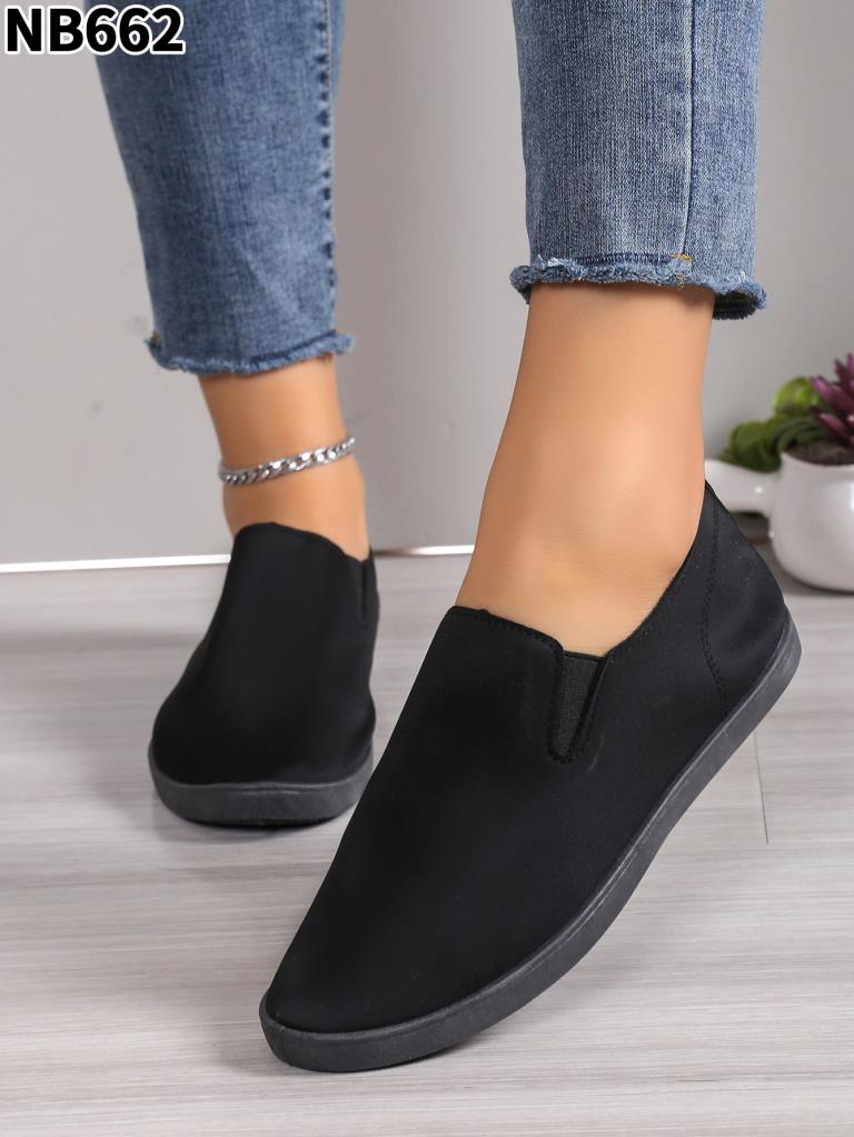 NB662 BLACK