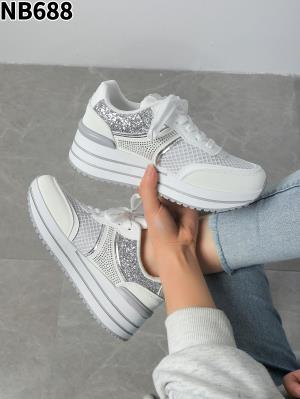 NB688 WHITE
