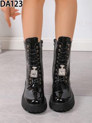 DA123 BLACK