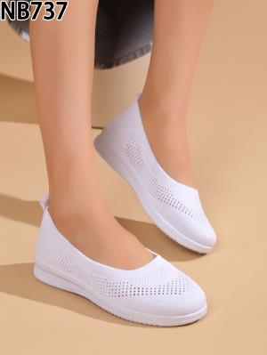 NB737 WHITE